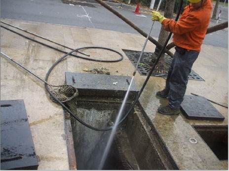 尉氏池底污泥如何清理